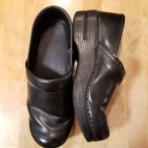DANSKO Clogs Leather Black size EURO 39 US 9